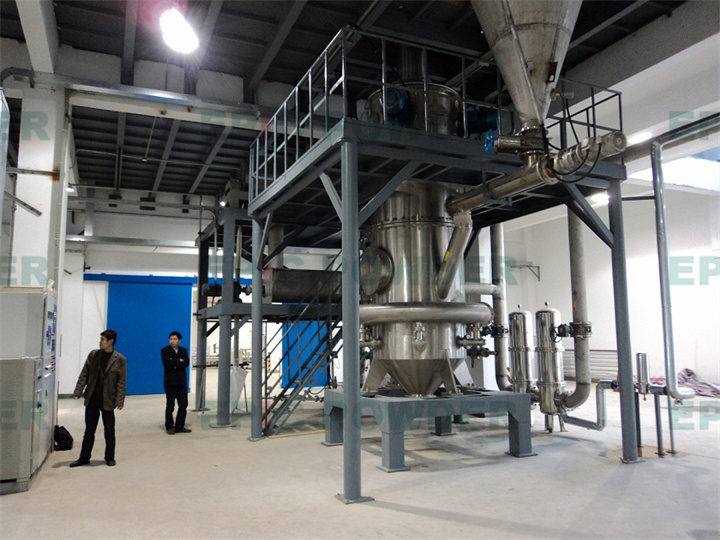 量產(chǎn)型氣流粉碎機